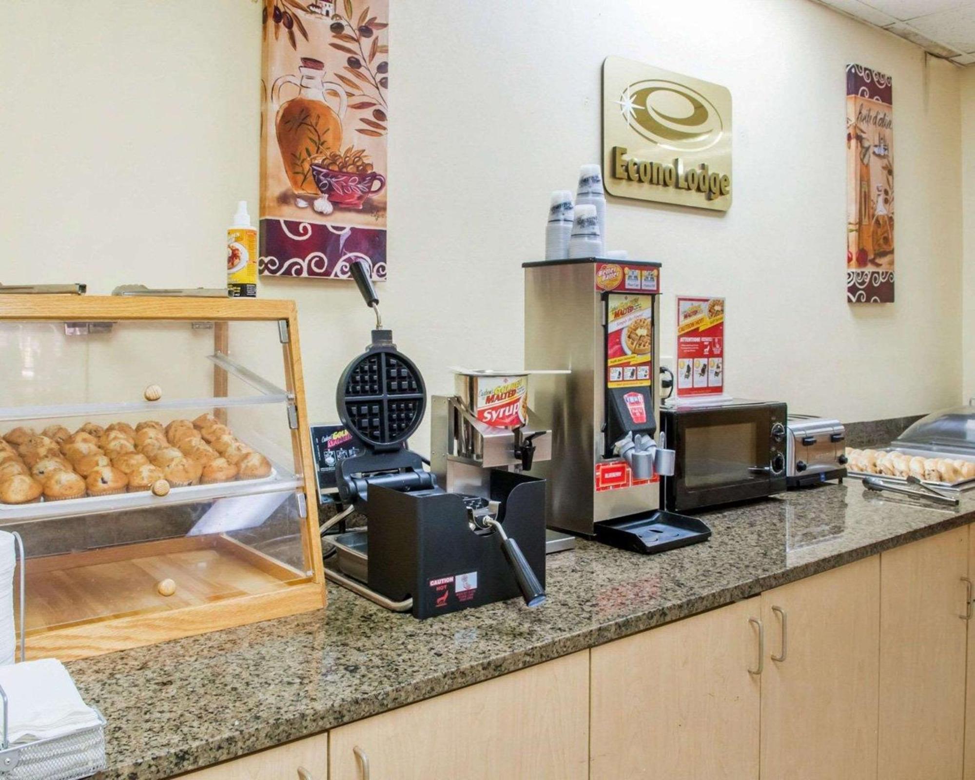 Econo Lodge Carlsbad Caverns Area Dış mekan fotoğraf