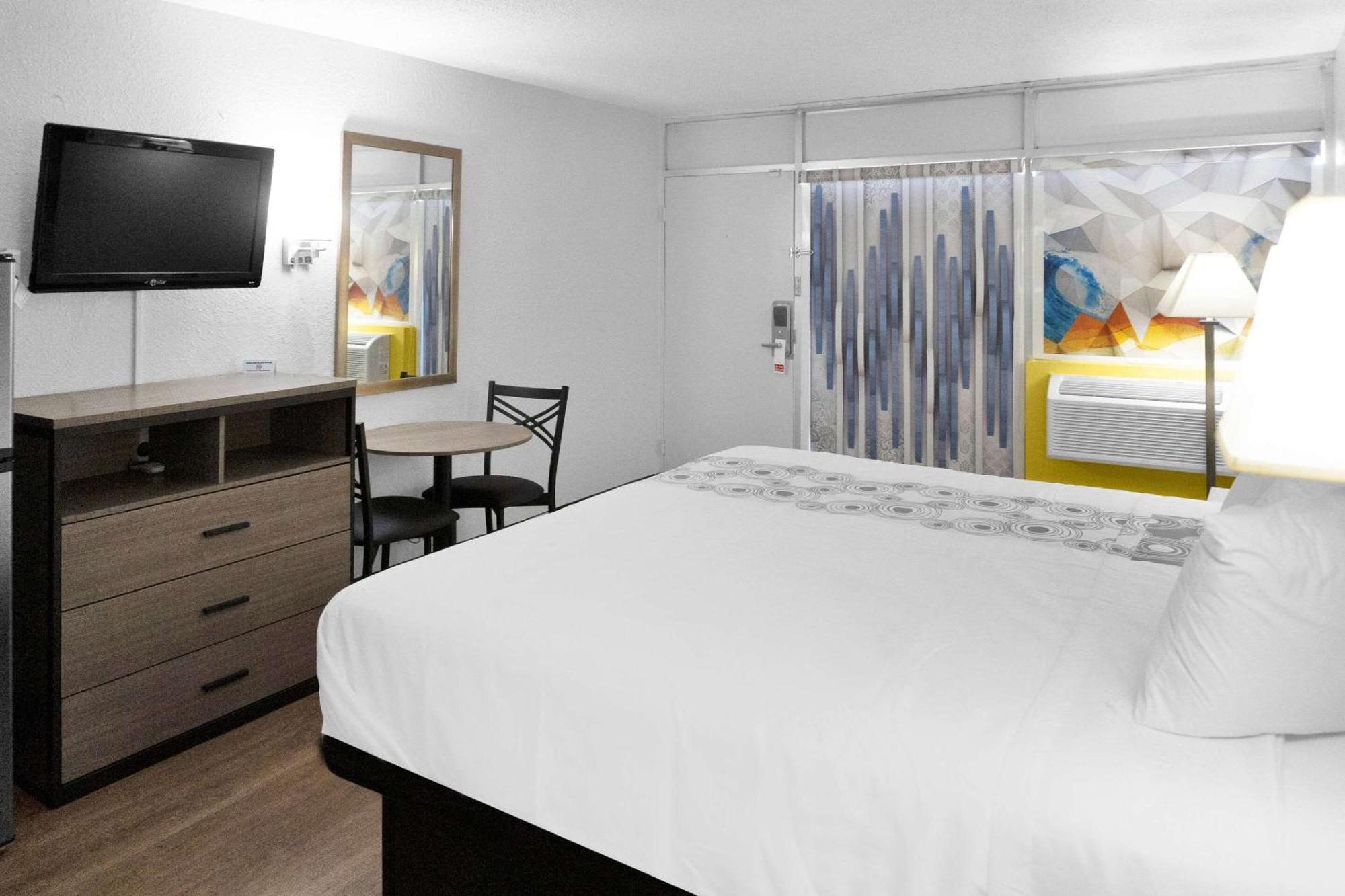 Econo Lodge Carlsbad Caverns Area Dış mekan fotoğraf