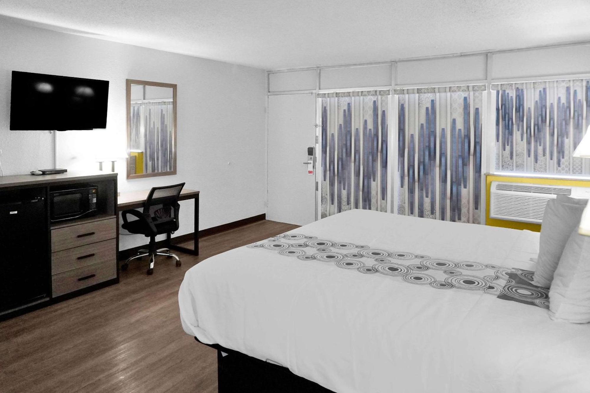 Econo Lodge Carlsbad Caverns Area Dış mekan fotoğraf