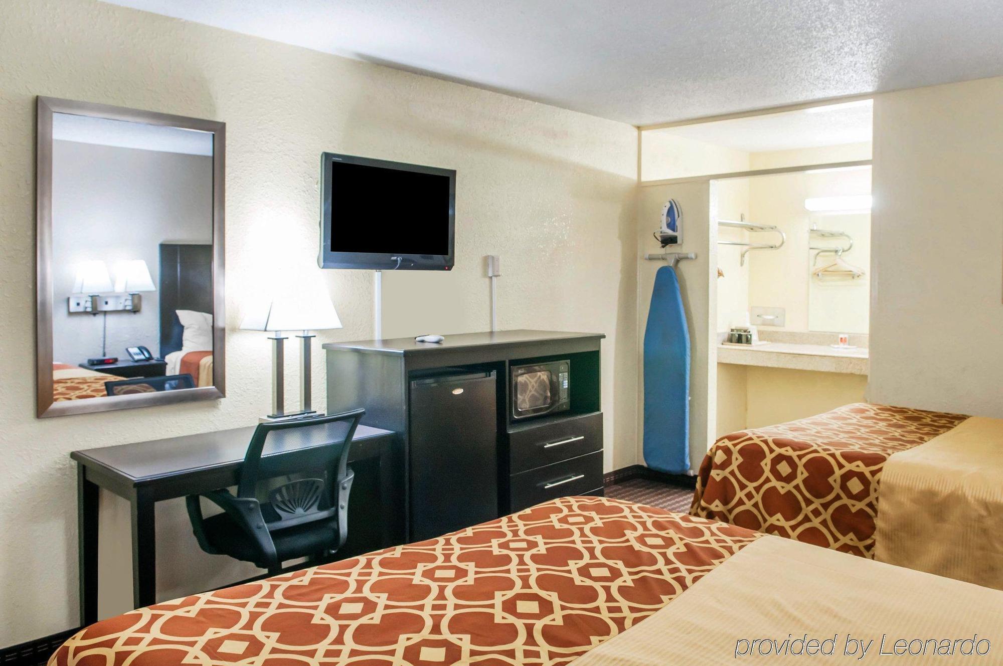 Econo Lodge Carlsbad Caverns Area Dış mekan fotoğraf